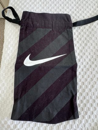 Bolsita tela Nike rayas