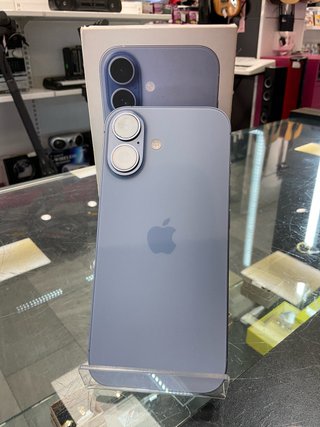 iPhone 17 Apple