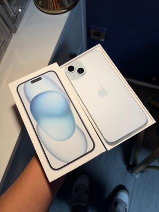 iPhone 15 Plus