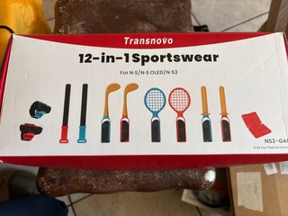Kit Accessori Sport 12-in-1 Transnovo per Nintendo