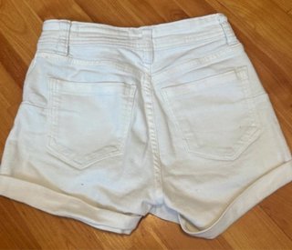 Short Blanco Bershka Talla 32