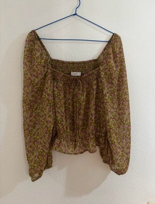 Blusa Mango floral talla M