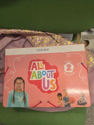 All About Us 2 Teacher's Resource Pack" de Oxford