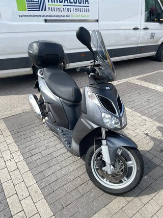 Aprilia Sportcity 250cc Impecable