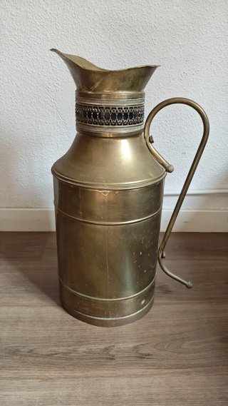 Jarra Cántaro de Latón Antiguo