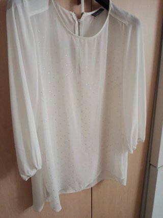 Camisa Blanca H&M con Detalles