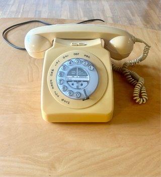 Teléfono Vintage Beige/Amarillo