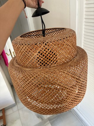 Lámpara de techo de mimbre estilo Ikea