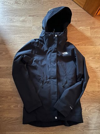 Chaqueta The North Face Negra