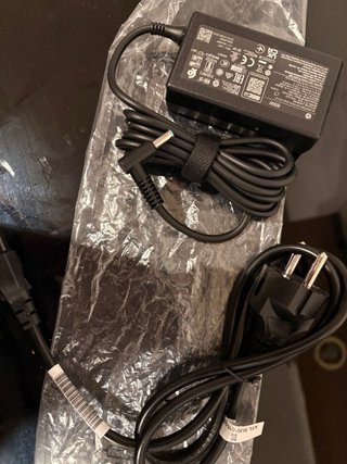 Cargador de portátil HP 65W