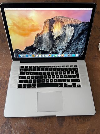 MacBook Pro Apple Grigio/Argento