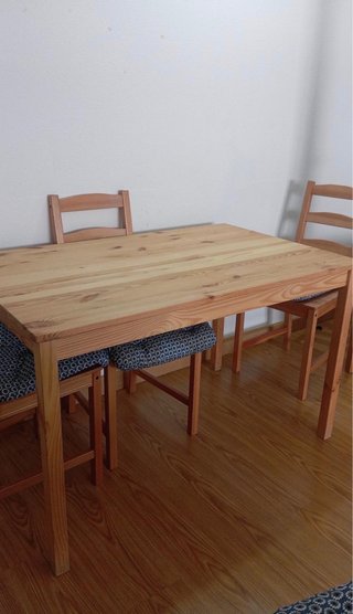 Mesa de madera sin abrir leer descripcion