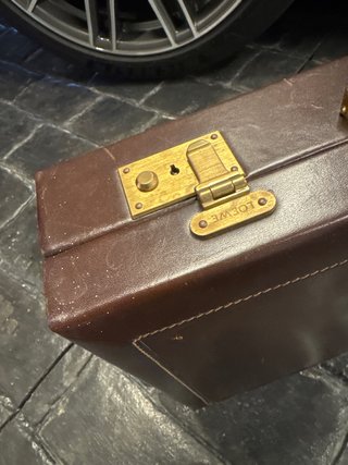 Maleta vintage Loewe