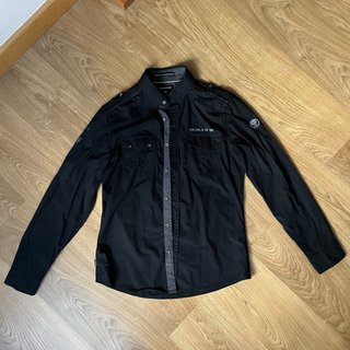 Camisa Negra