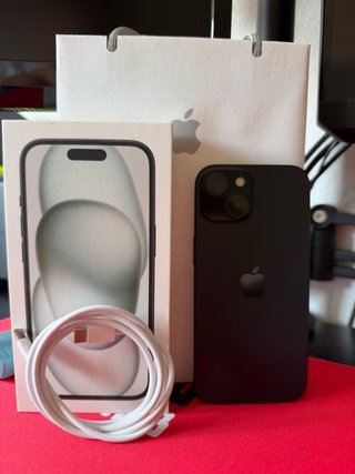 iPhone 15 Nero