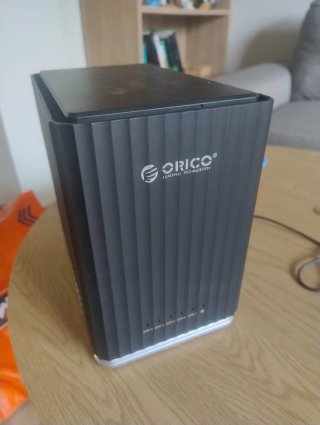 Caja externa Orico 5 bahías 3.5 DAS