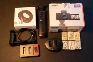 Kit Sony ZV-1 con Lente Angular y Accesorios