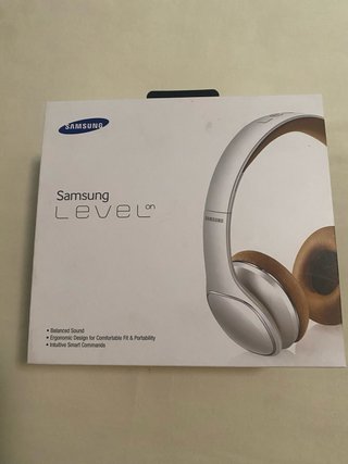 Auriculares Samsung Level On