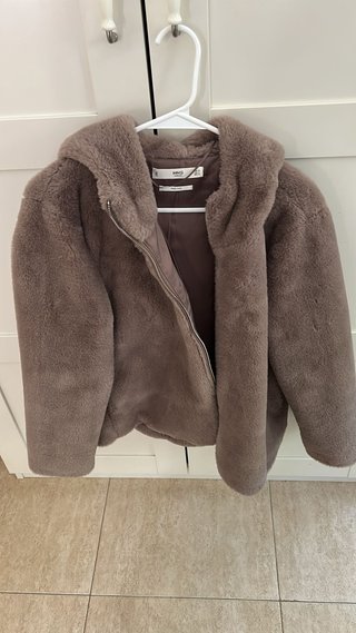 Chaqueta pelo Mango marrón