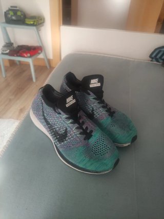 Nike Flyknit Racer Talla 40