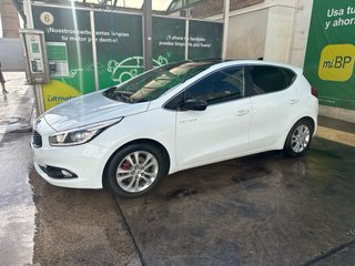 KIA Ceed 2012