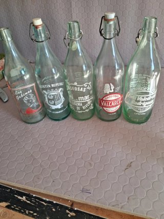 Set de 5 Botellas de Gaseosa Antiguas