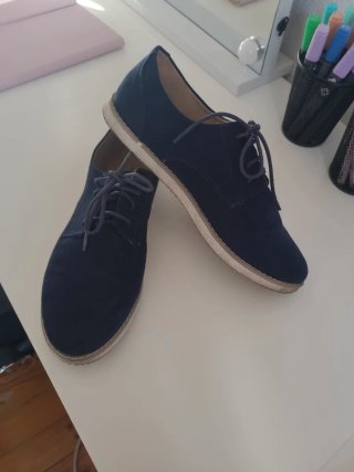 Zapatos de niño azul marino
