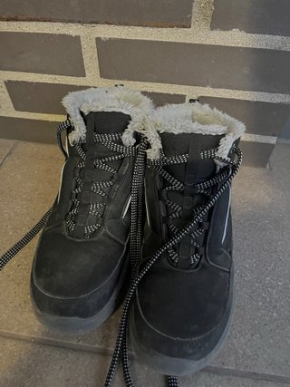 Botas de montaña para niña