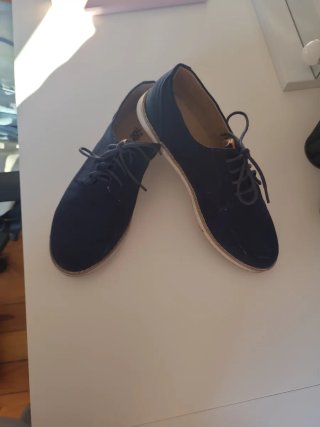 Zapatos de niño azul marino