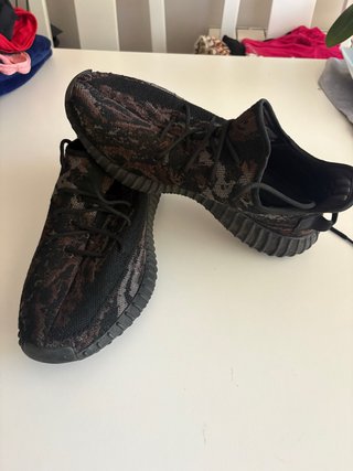 Adidas Yeezy Boost 350 V2