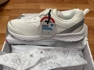Zapatillas Munich Blancas Nuevas Caja