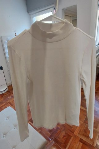 Jersey GAP cuello alto blanco Talla S