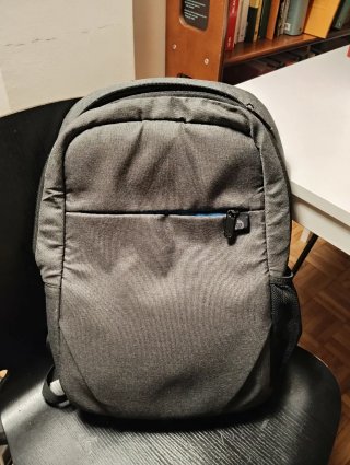 Mochila HP gris para portátil