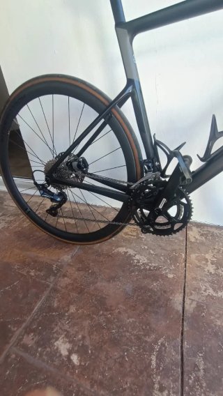 Bicicleta Cannondale SuperSix EVO