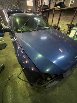 Capó bmw e92 con bisagras