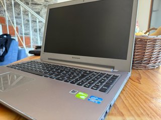 Portátil Lenovo IdeaPad Z500