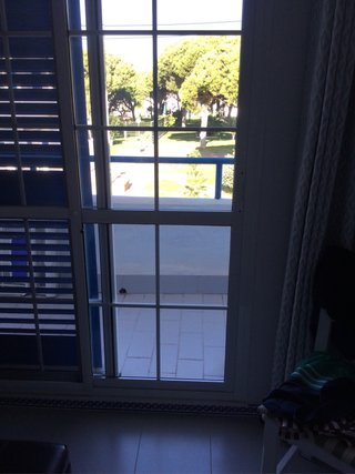 Puertas cristal terraza y venecianas