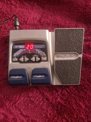 Pedalera DigiTech RP80 Guitarra