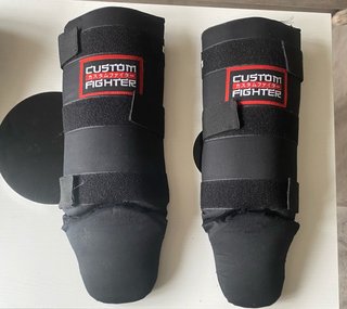 Espinilleras Custom Fighter Talla S