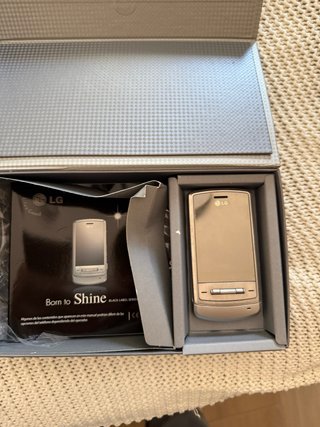 LG KE970 Shine Serie Black Label