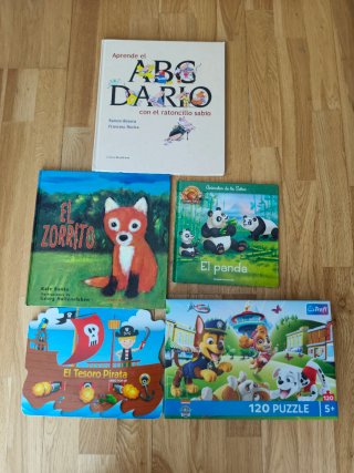 Lote de 4 Cuentos Infantiles y 1 Puzzles