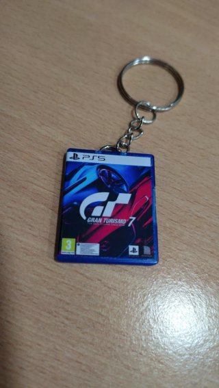 Gran Turismo 7 llavero PS5