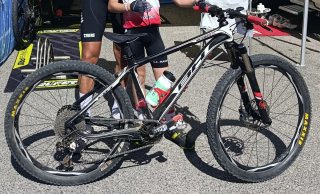 Bicicleta MTB BH Ultimate RC Carbono XS