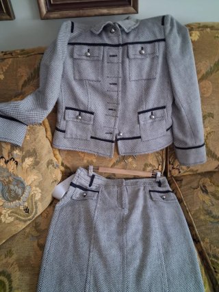 Traje Falda y Chaqueta Purificación García