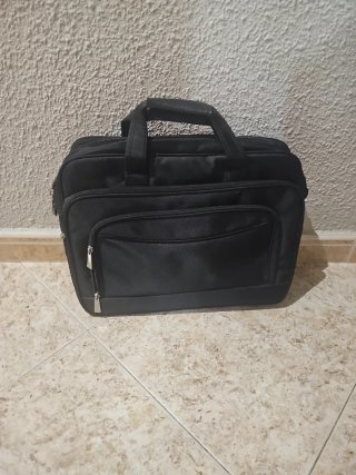 Funda de ordenador negra