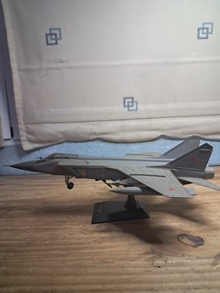 Maqueta Avión MiG-31 Foxhound