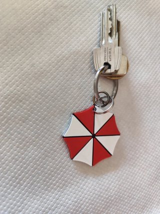 Llavero Umbrella Corporation Resident Evil