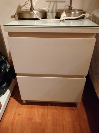2 Mesitas de noche IKEA MALM blancas
