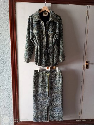 Traje Bimba y Lola (Chaqueta y Falda)