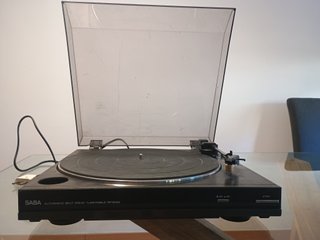 Tocadiscos Vintage SABA RP1040